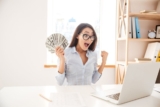 É tarde demais para criar um site de sucesso?
